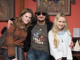 Под Новый Год Сбываются Все Сказки Песня Под Новый Год Сбываются Все Сказки Песня